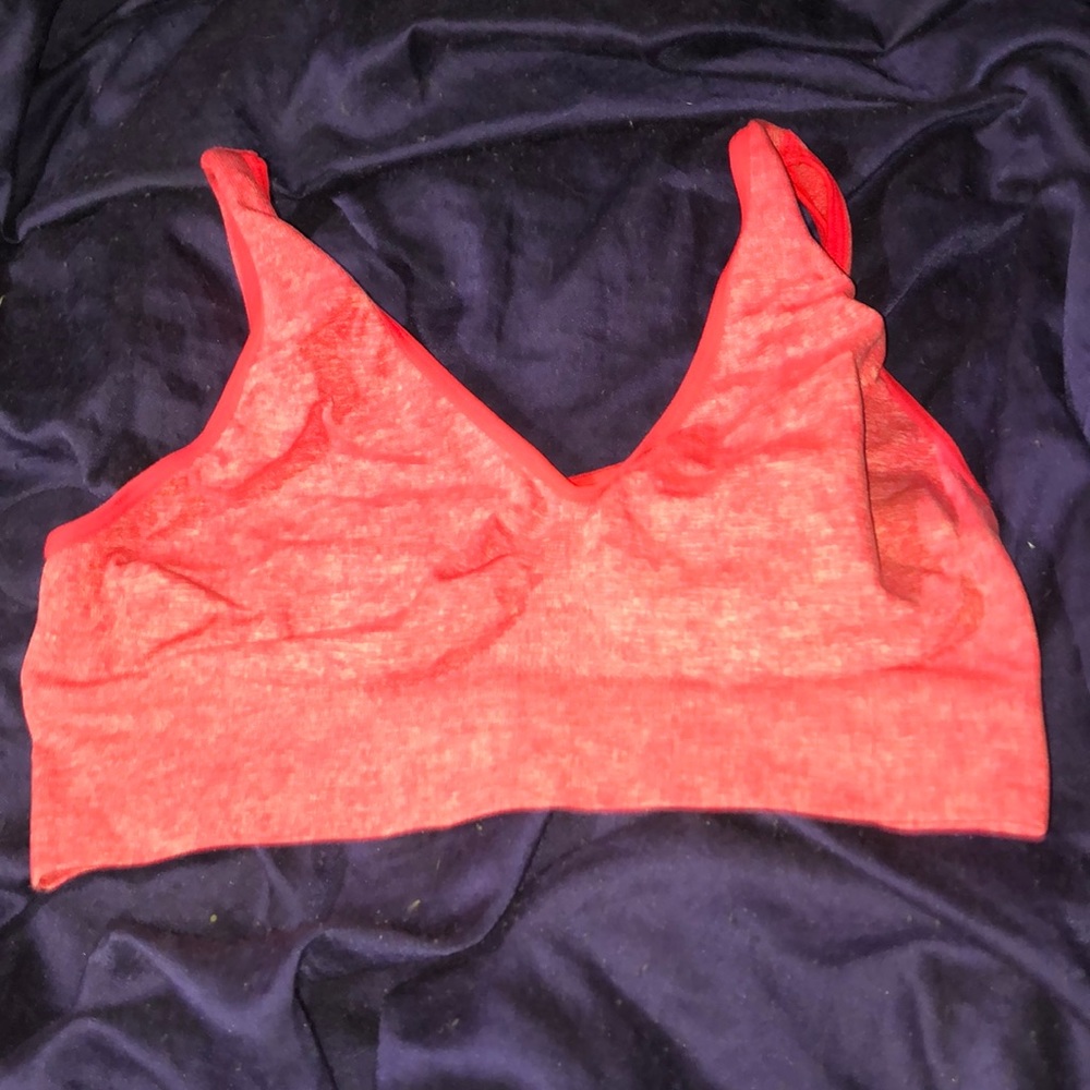 Juniors Bright Pink Sports Bra